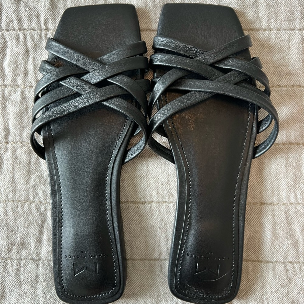 NWT Marc Fisher Sandals